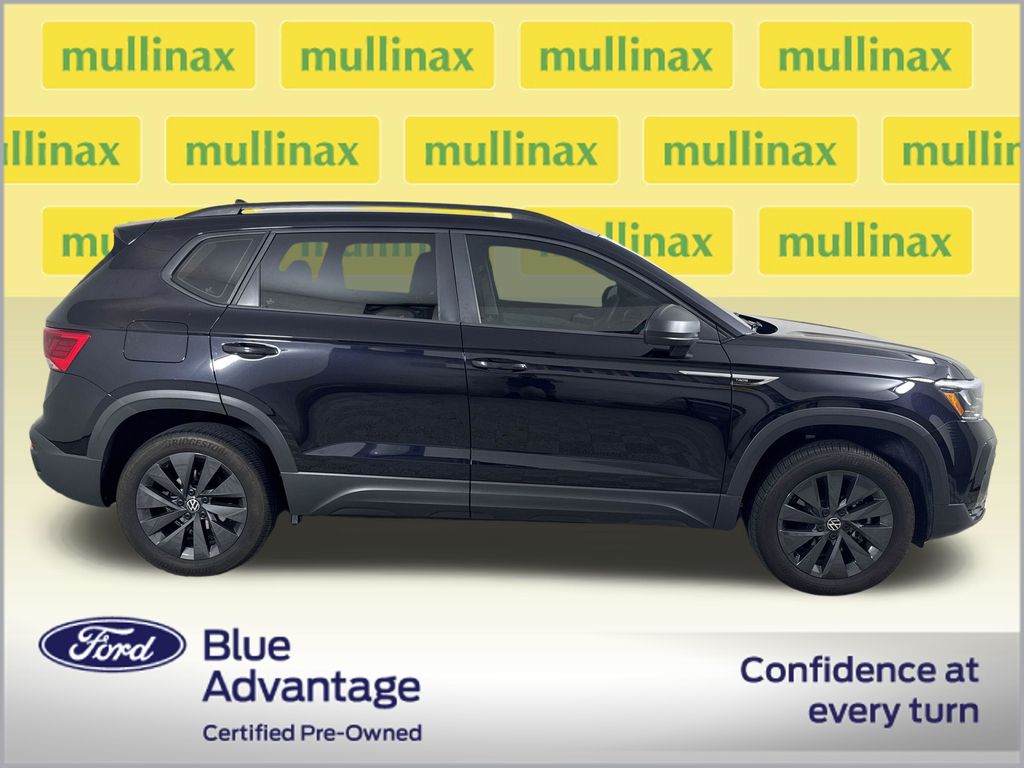 Certified Used 2024 Black Volkswagen 1.5T S image 2