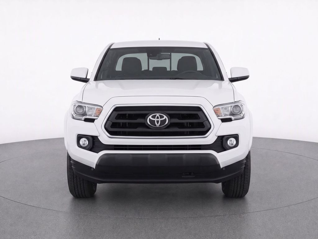 Used 2021 Super White Toyota SR5 image 5