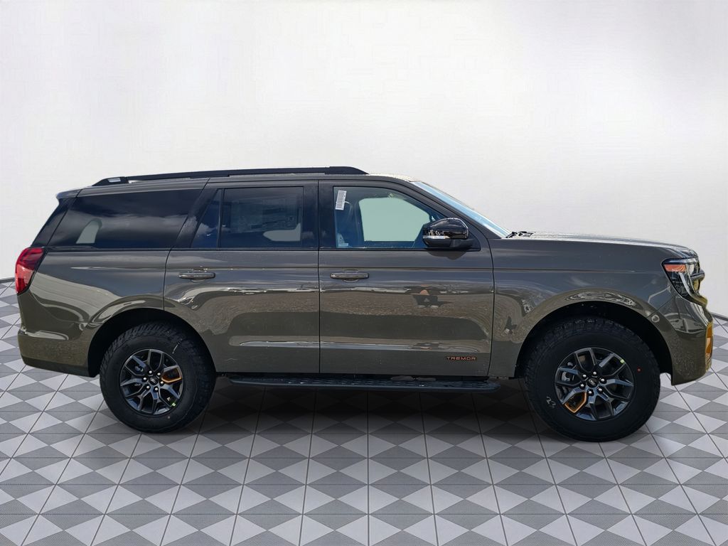 New 2026 White Ford Outer Banks image 9