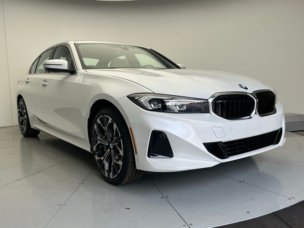 Thumbnail: 2026 BMW 3 Series - 2