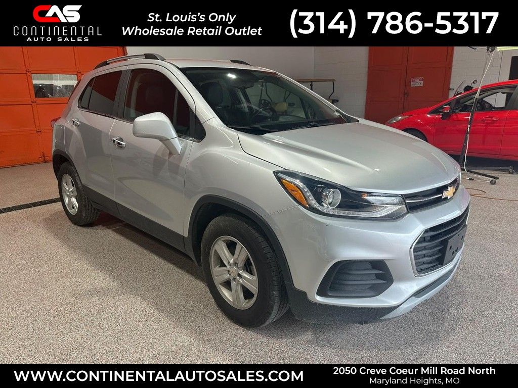 Silver Ice Metallic 2019 Chevrolet Trax LT FWD SUV / Crossover Front-Wheel Drive 6-Speed Automatic