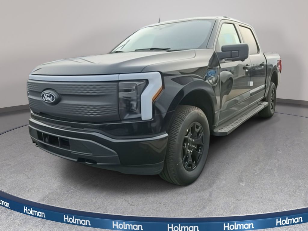 Agate Black Metallic 2025 Ford F-150 Lightning XLT SuperCrew AWD Pickup Truck All-Wheel Drive Automatic