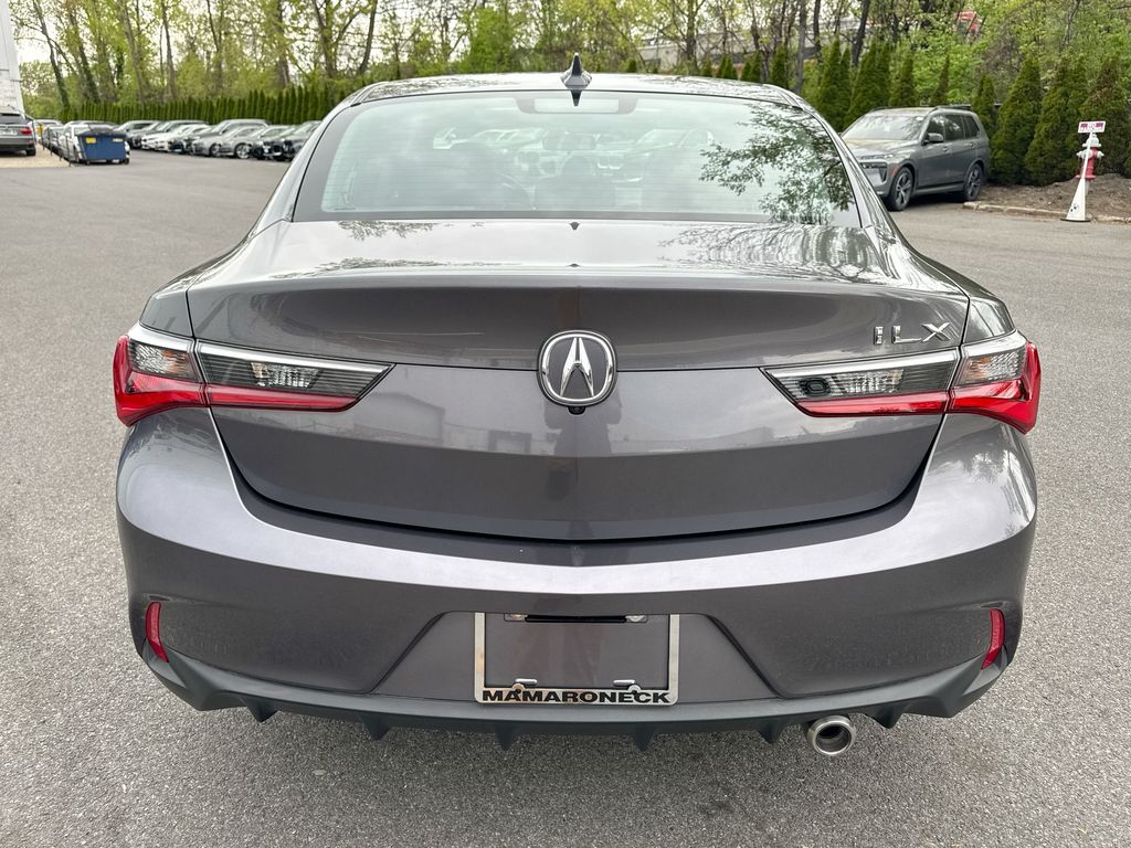2020 Acura ILX  23