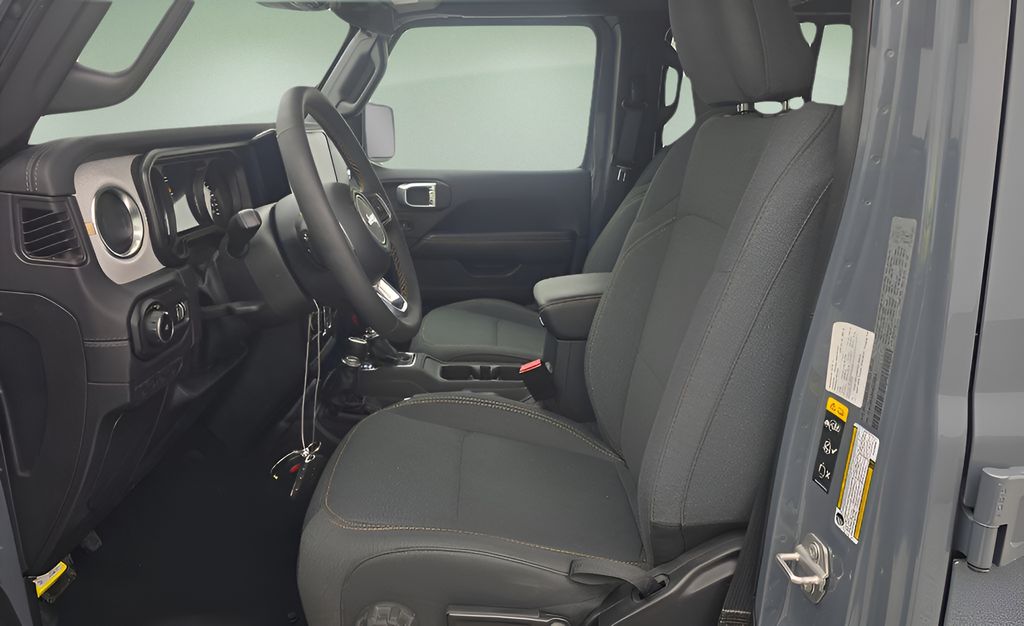 Used 2024 Jeep Wrangler SUV