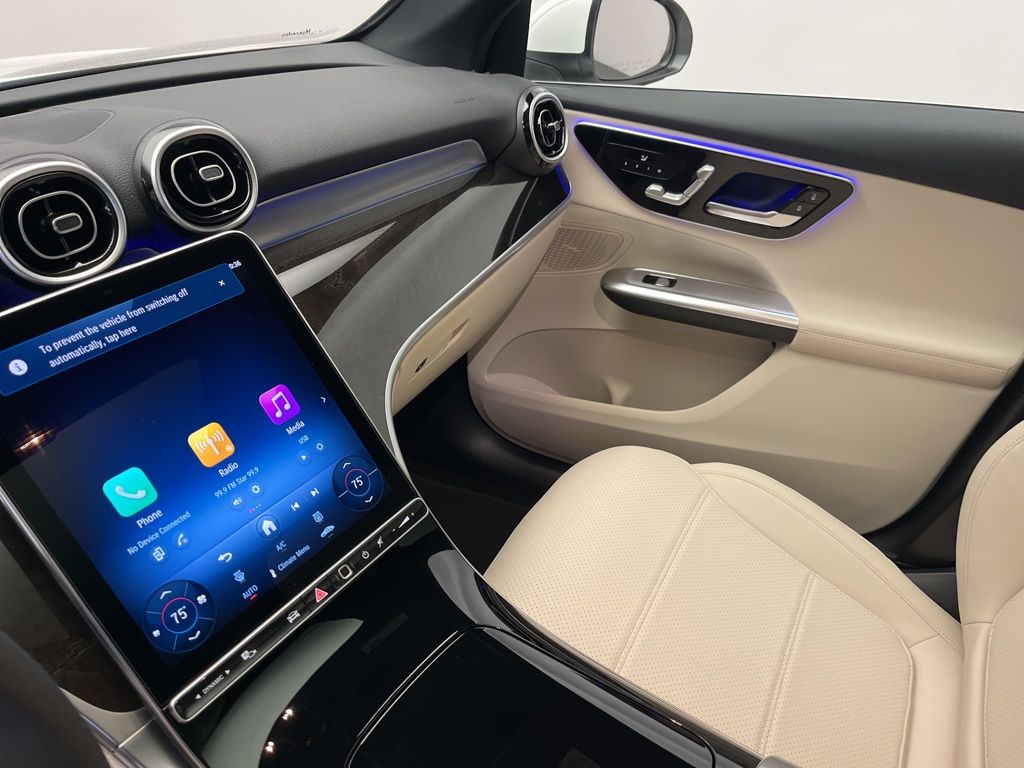 Thumbnail: 2026 Mercedes-Benz GLC - 20