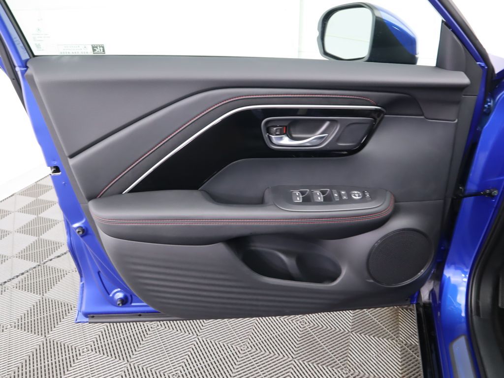 Thumbnail: 2025 Acura ADX - 25