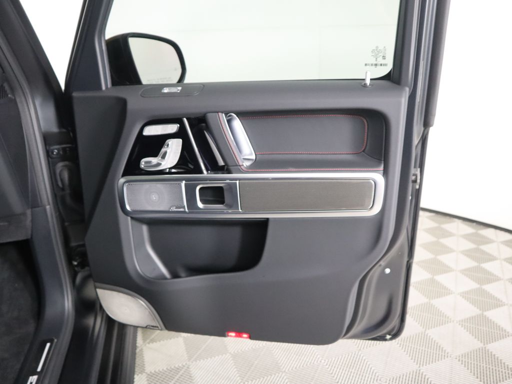 Thumbnail: 2025 Mercedes-Benz G-Class - 27