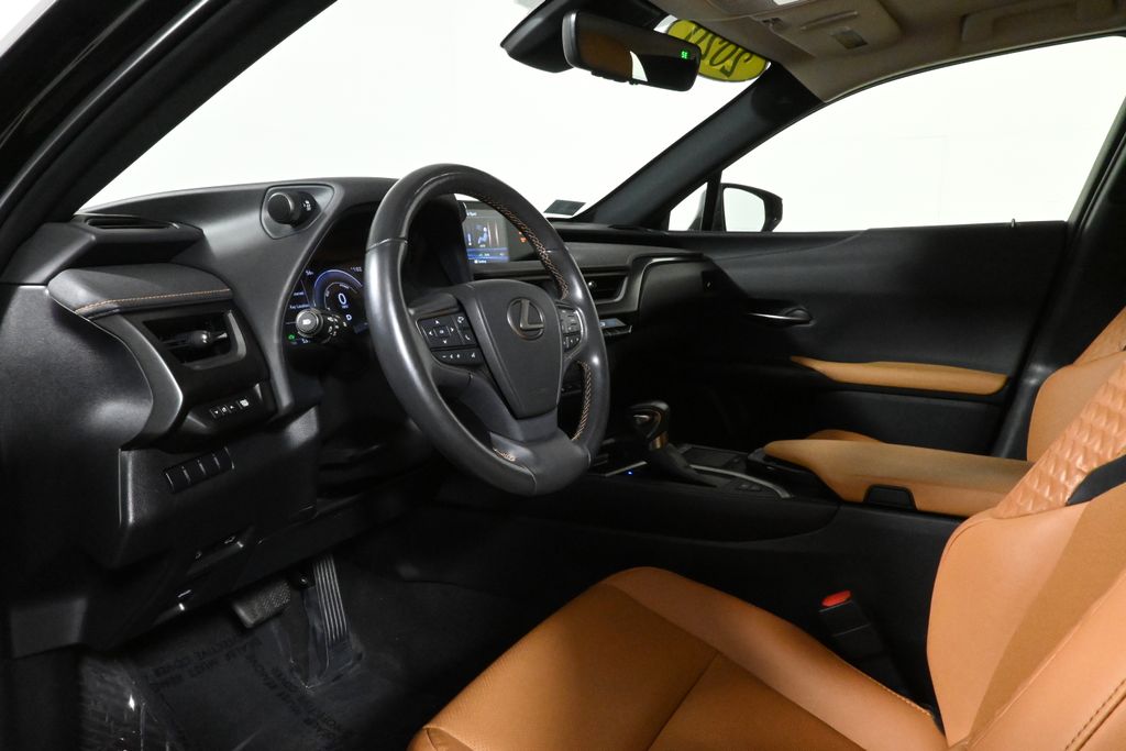2020 Lexus UX 250h 15