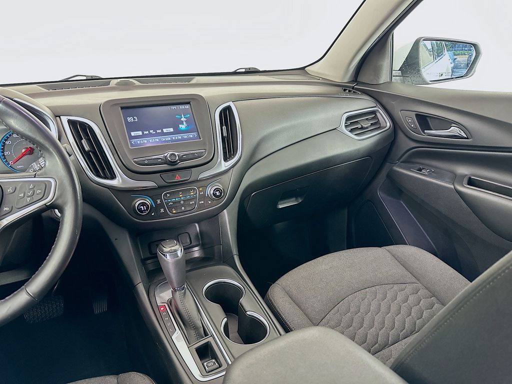 Thumbnail: 2018 Chevrolet Equinox - 21