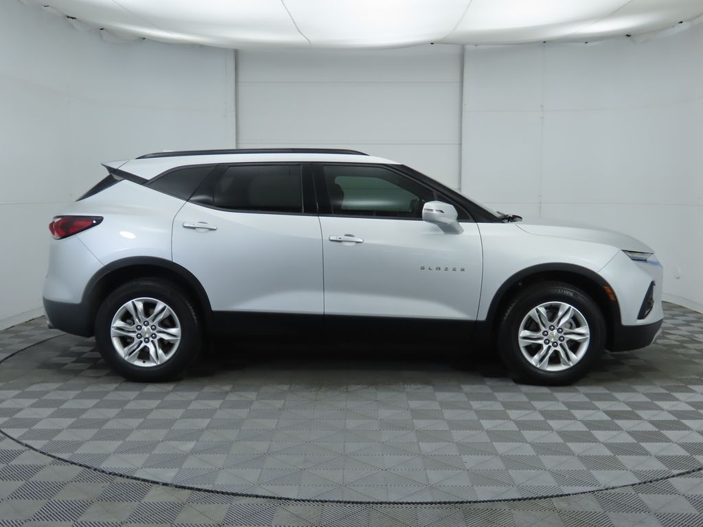 Thumbnail: 2020 Chevrolet Blazer - 4