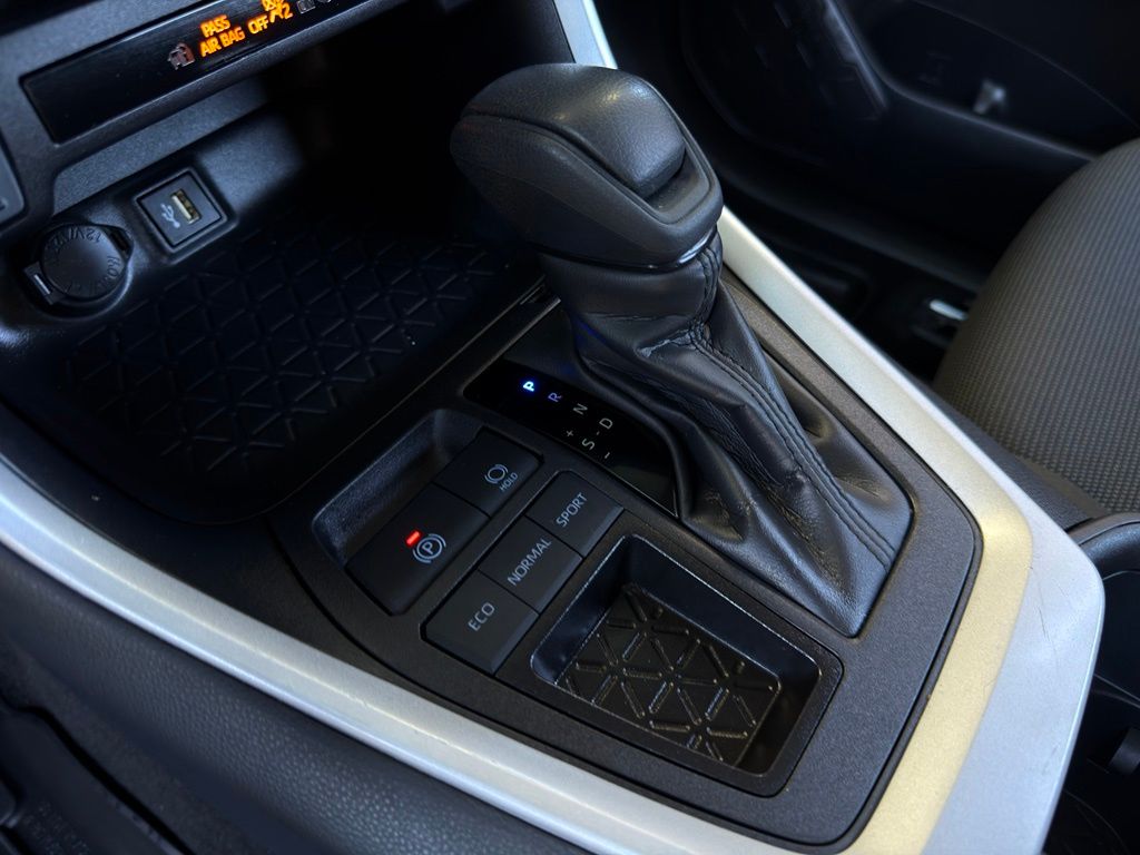 Used 2025 Toyota RAV4 SUV