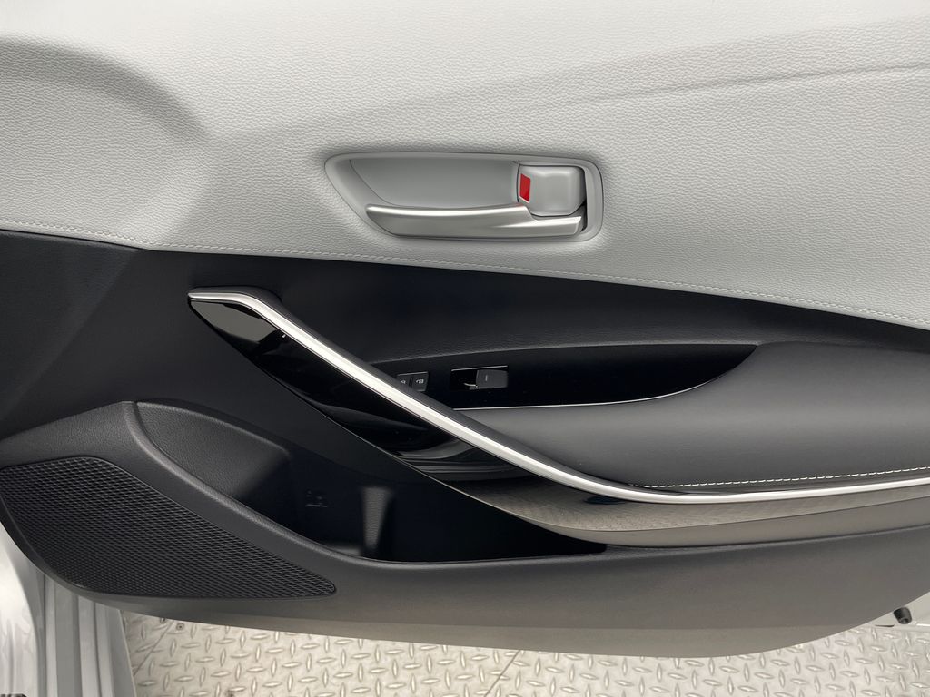 Thumbnail: 2025 Toyota Corolla - 15