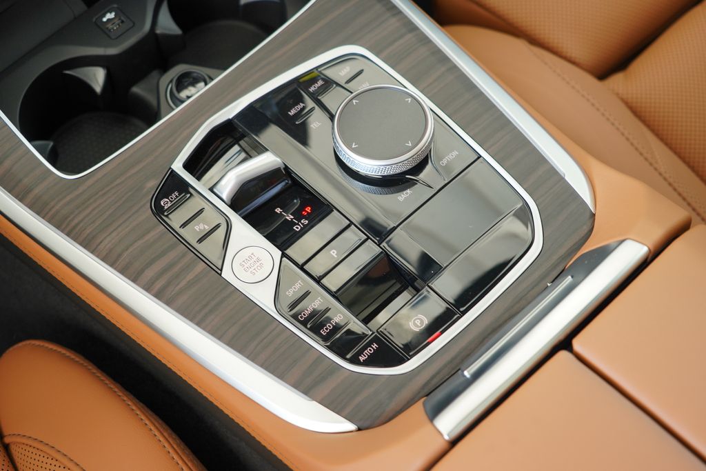 Thumbnail: 2026 BMW X5 - 18