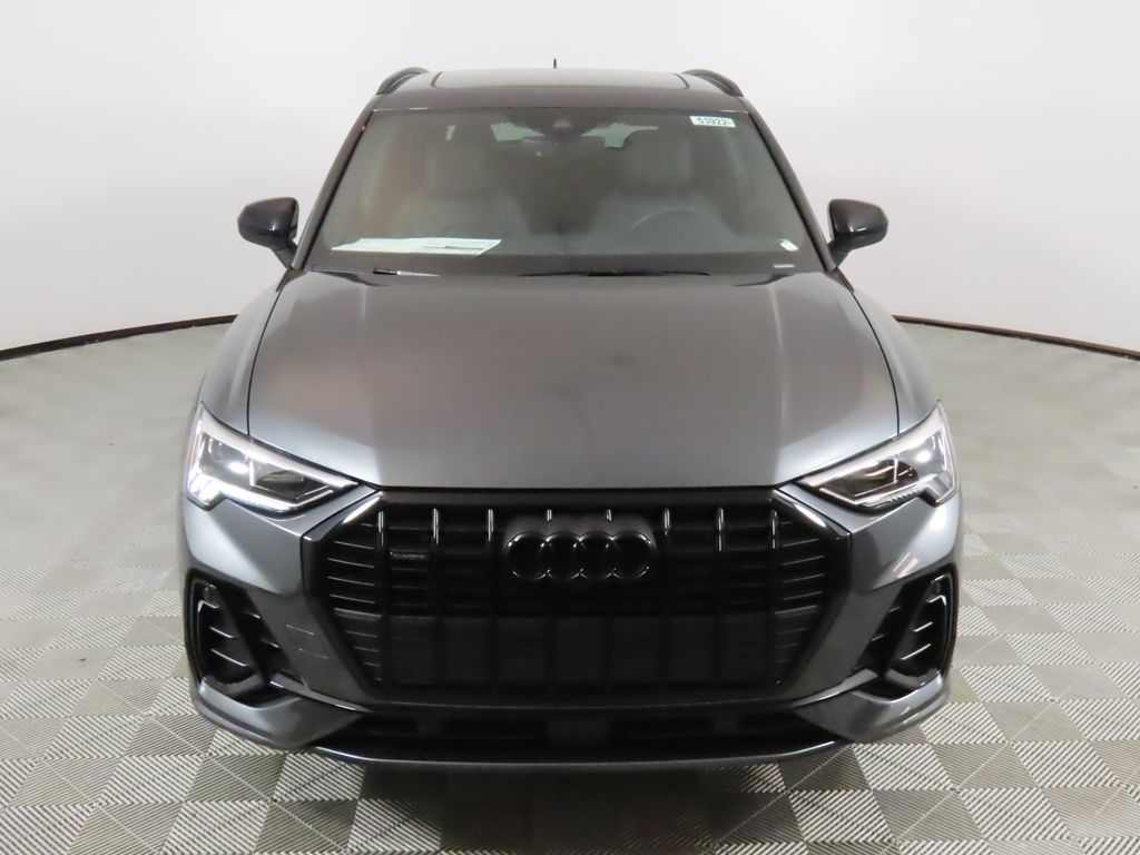 Thumbnail: 2025 Audi Q3 - 8
