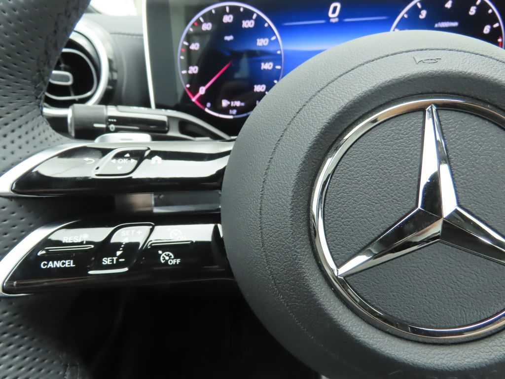 Thumbnail: 2025 Mercedes-Benz C-Class - 11