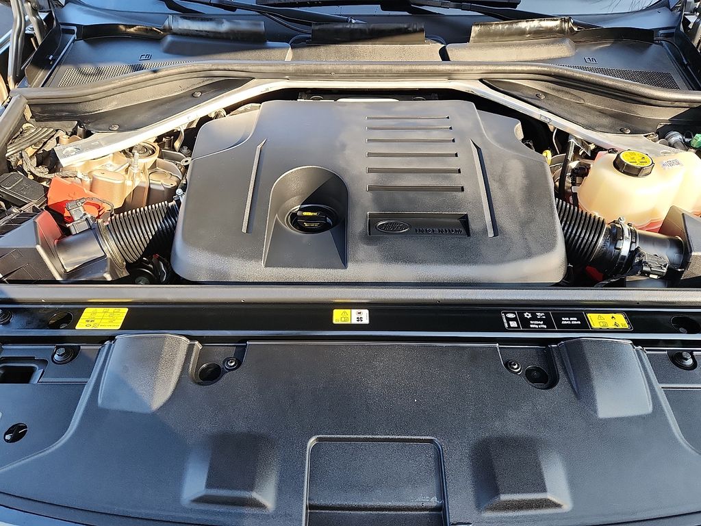 Thumbnail: 2024 Land Rover Range Rover - 29