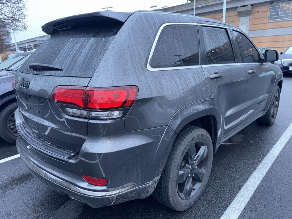 Thumbnail: 2015 Jeep Grand Cherokee - 4