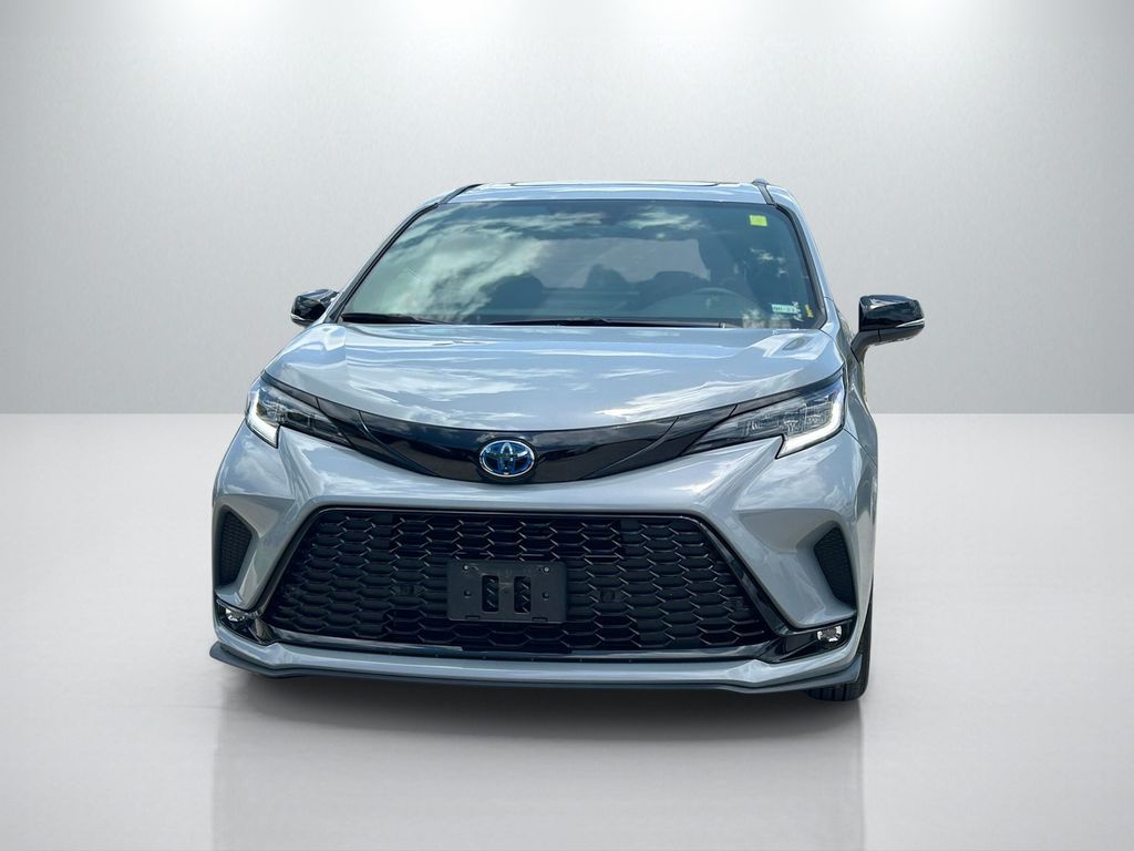 Used 2025 Toyota Sienna Van