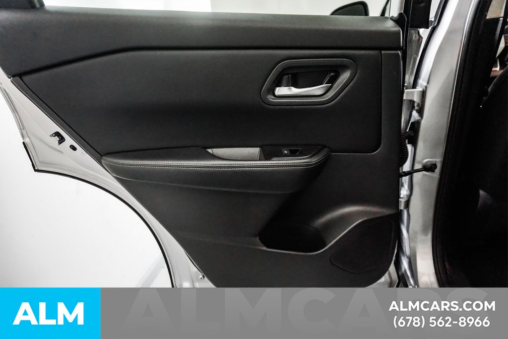 Used 2025 Silver Nissan SV image 50
