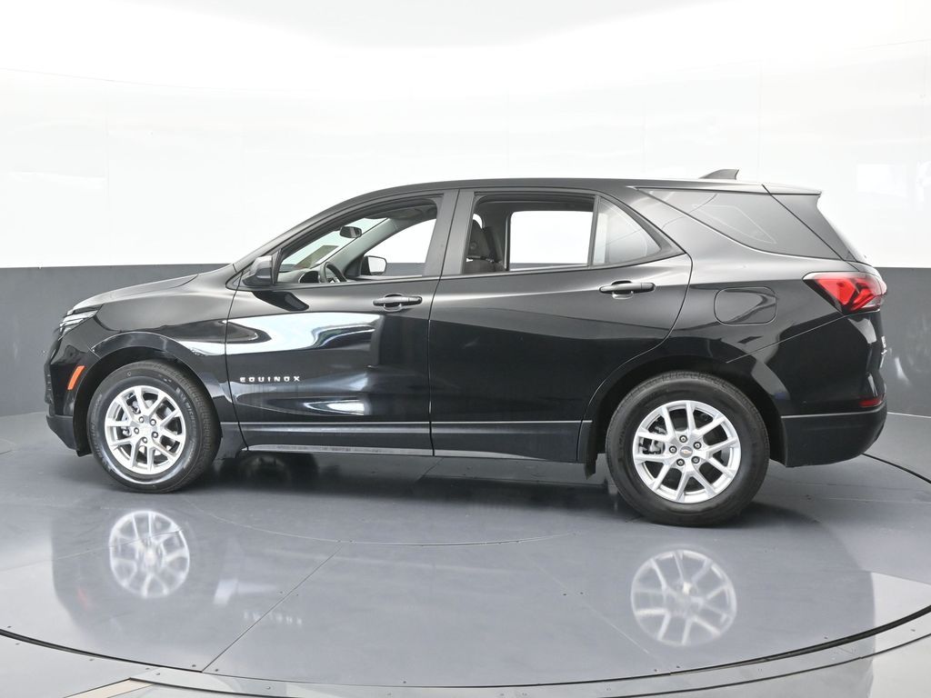 Used 2023 Chevrolet Equinox LS with VIN 3GNAXHEG7PL221443 for sale in Miami, FL