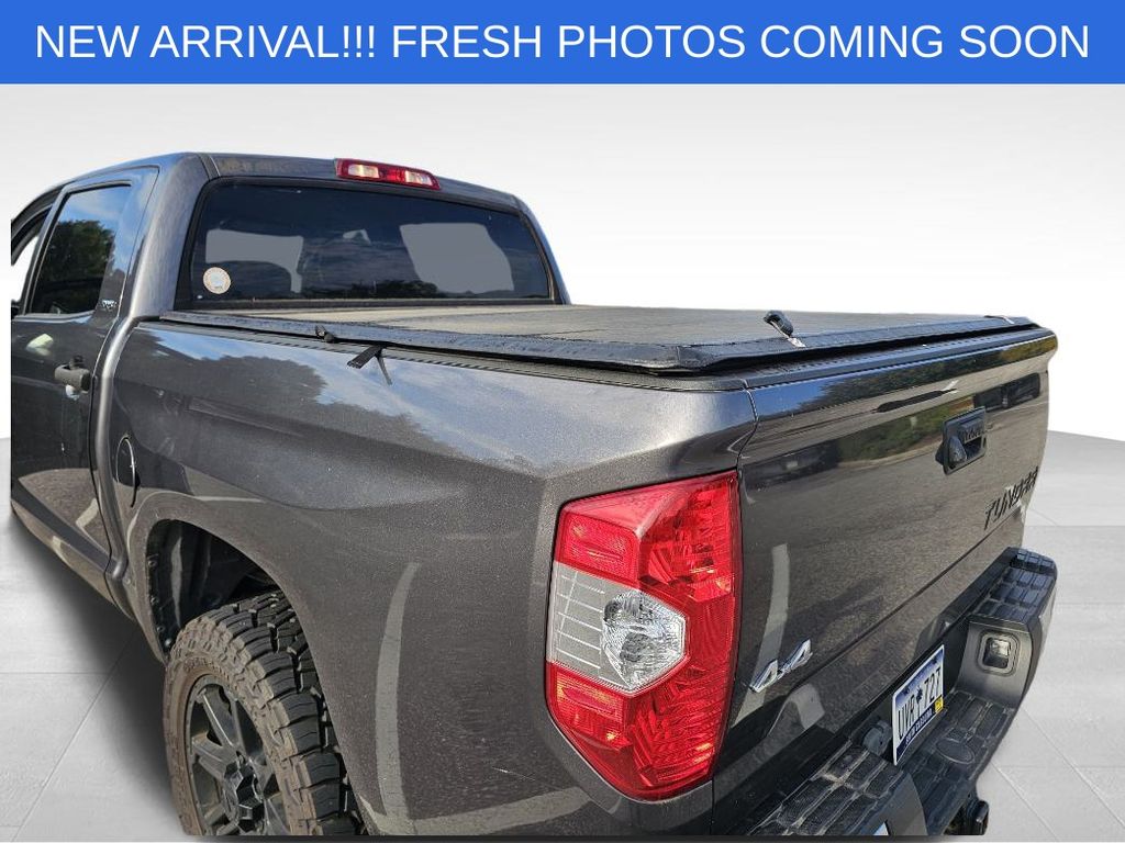 2019 Toyota Tundra SR5 16