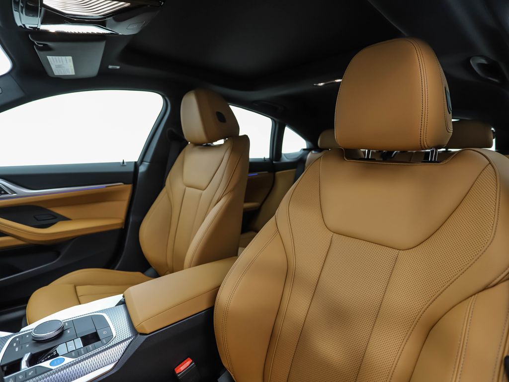 2025 BMW i4 M50 12