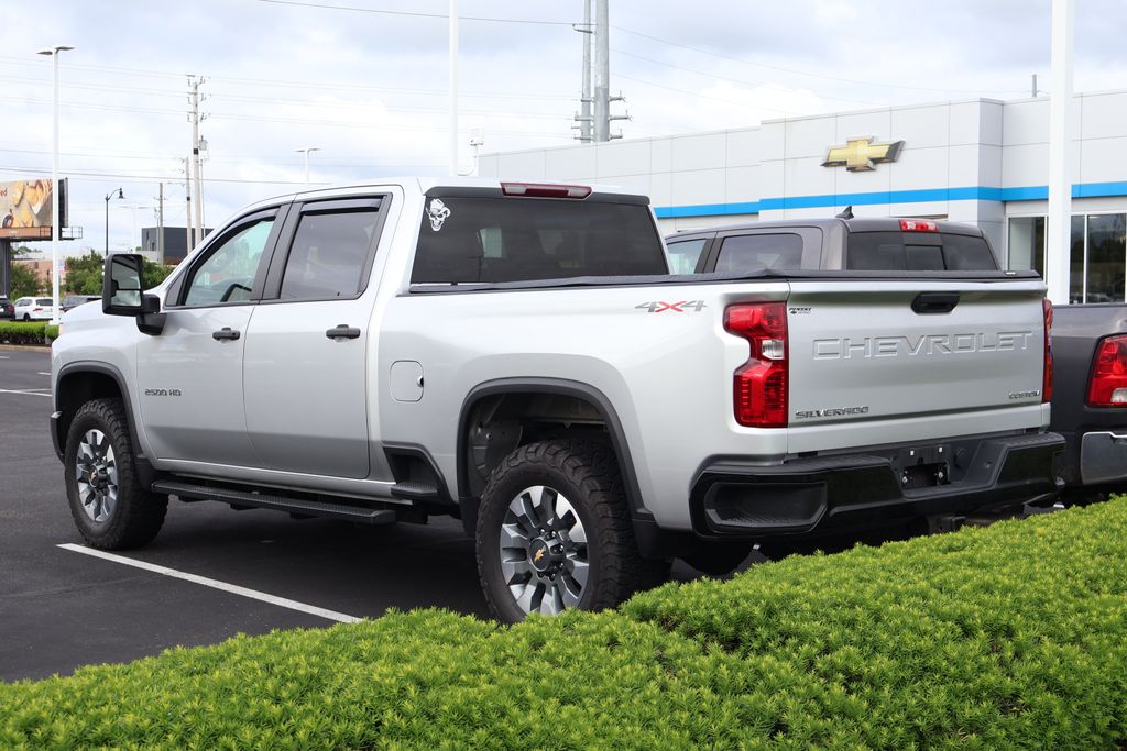 2022 Chevrolet Silverado 2500 Custom 8