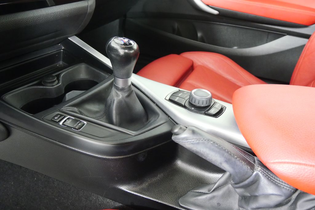 Thumbnail: 2016 BMW 2 Series - 23