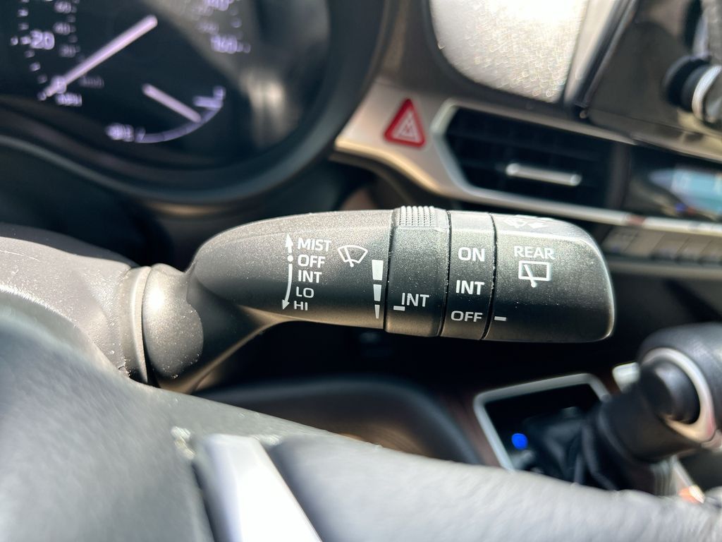 Thumbnail: 2021 Toyota Sienna - 20