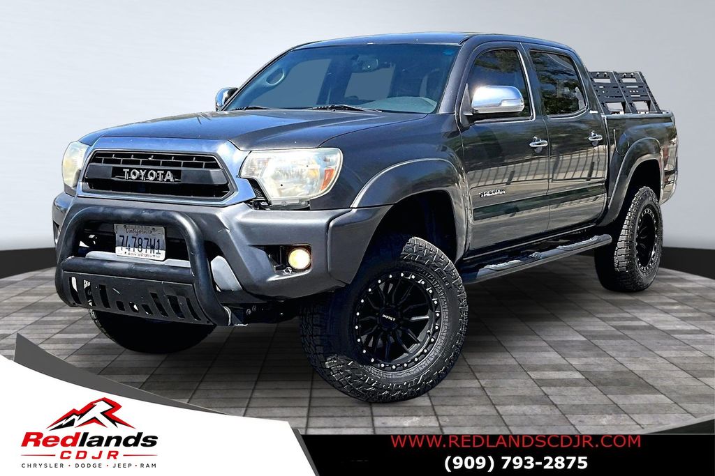 Magnetic Gray Metallic 2015 Toyota Tacoma Pickup Truck 4X2 5-Speed Automatic