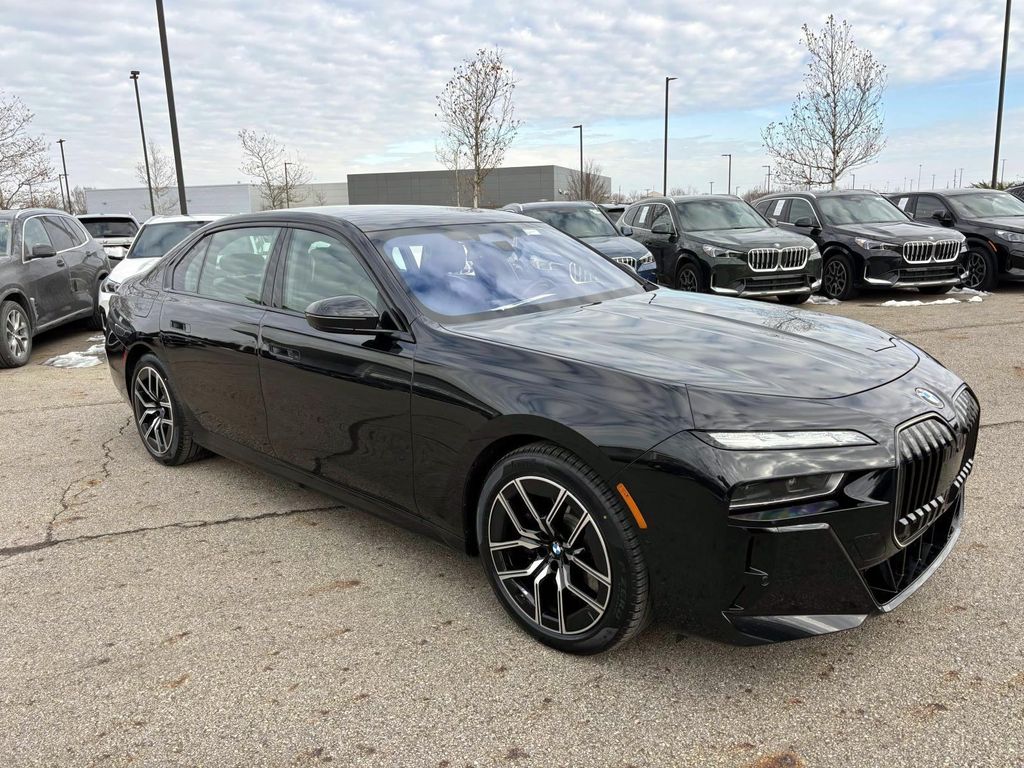 2024 BMW 7 Series 760i xDrive AWD