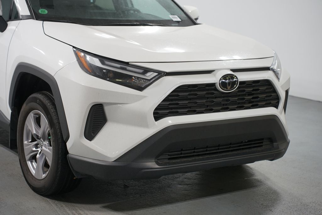 Thumbnail: 2024 Toyota RAV4 - 4