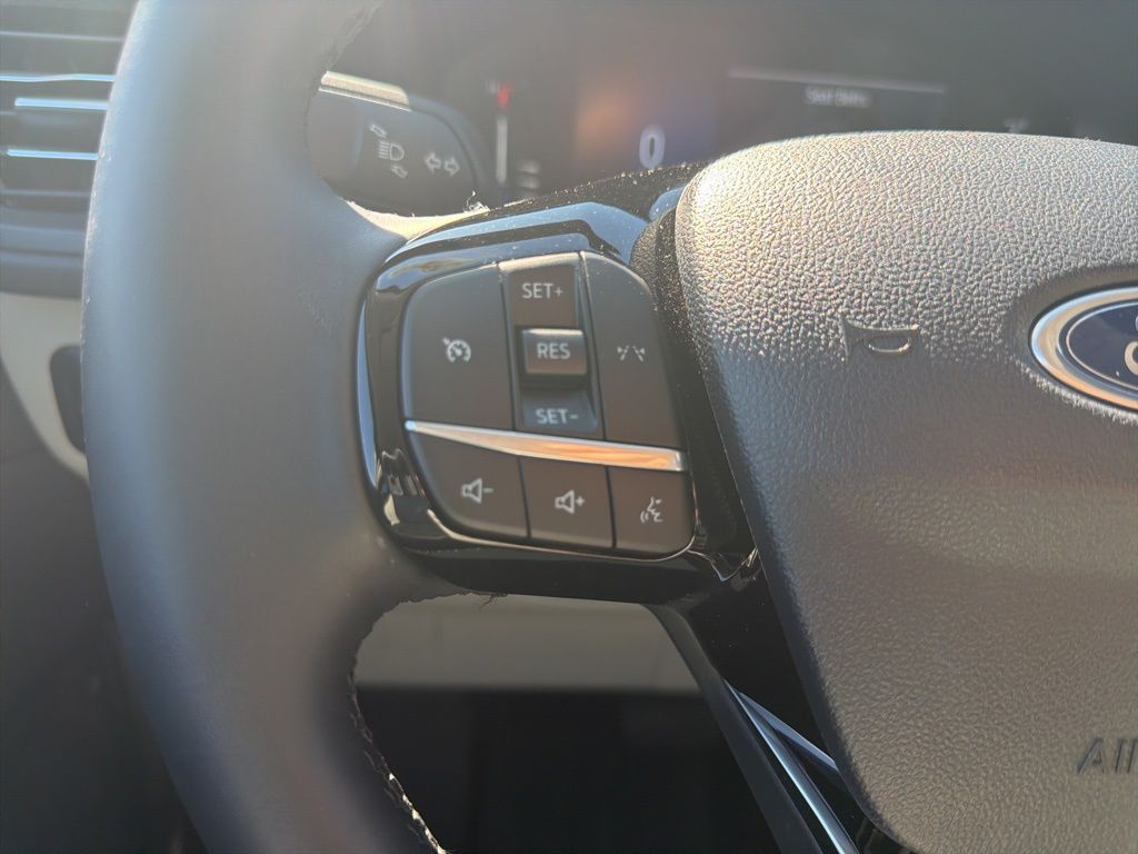 used 2023 Ford Escape car, priced at $22,995