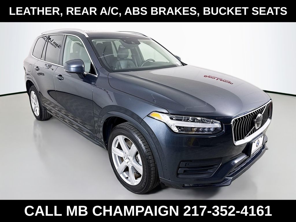 2021 Volvo XC90 T6 Momentum 6-Passenger AWD