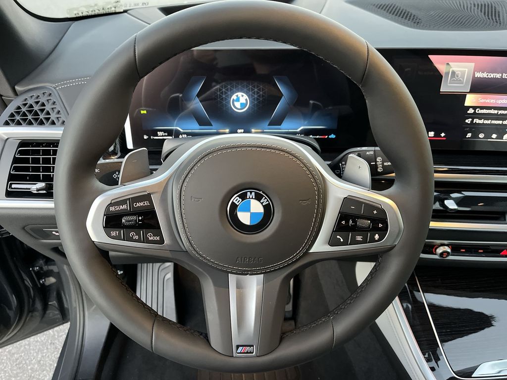 Thumbnail: 2026 BMW X5 - 14