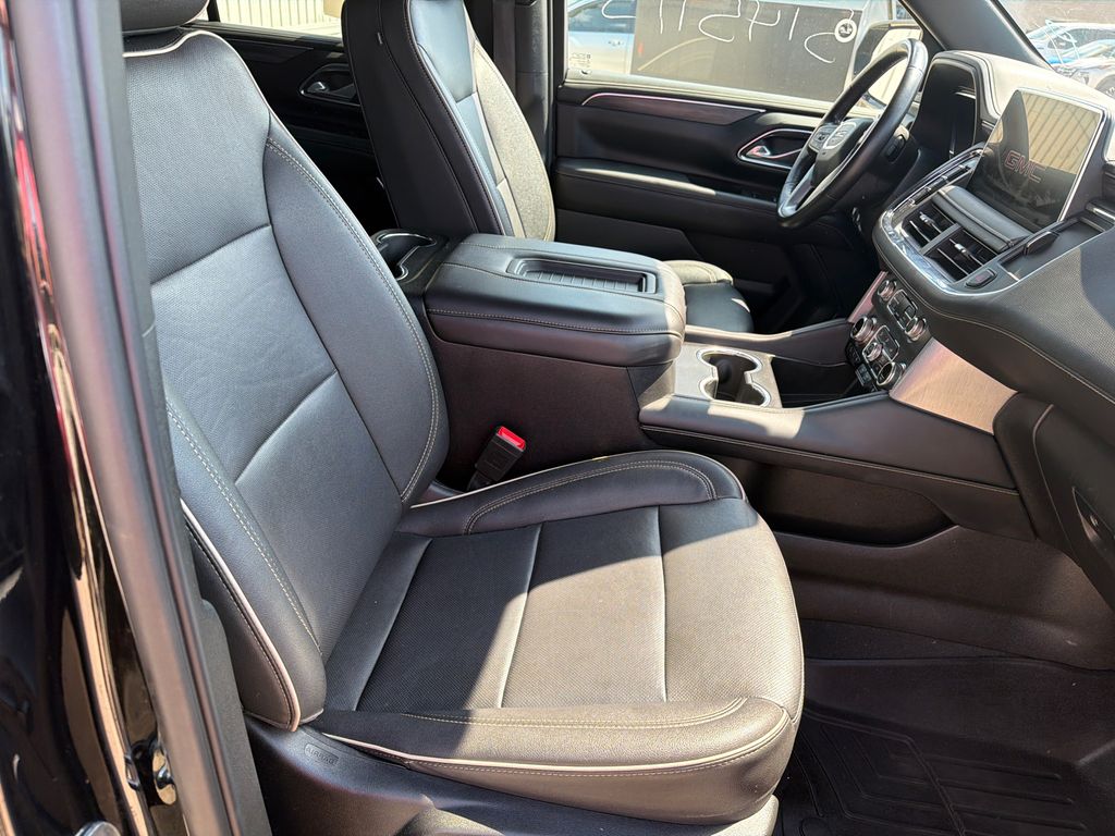 Used 2023 Black GMC SLT image 12