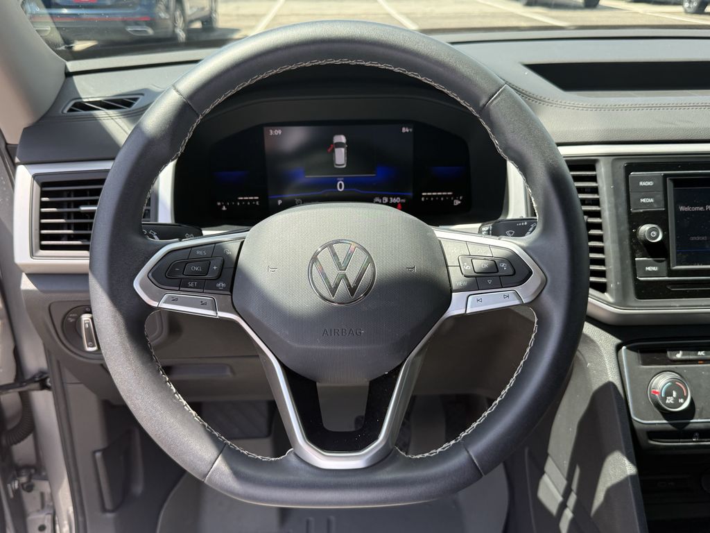 2023 Volkswagen Atlas 2.0T SE Silver at Cook Ford