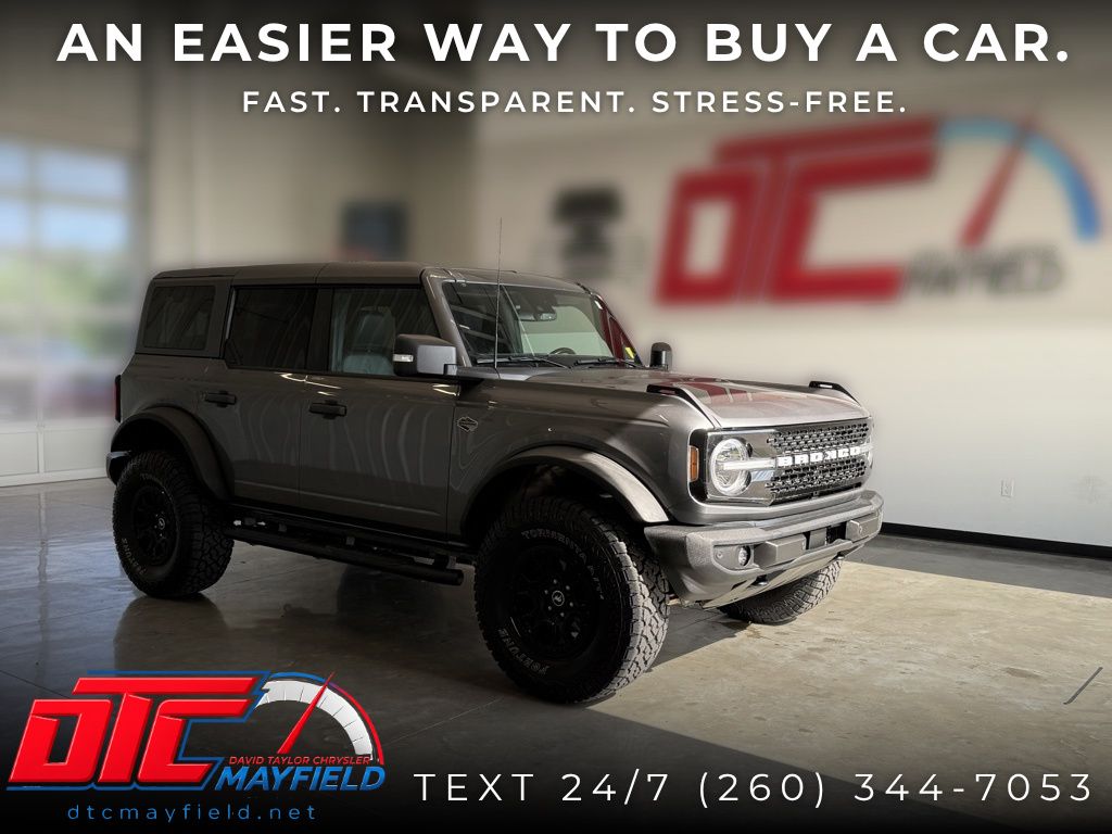 Gray Metallic 2022 Ford Bronco SUV / Crossover Four-Wheel Drive Automatic