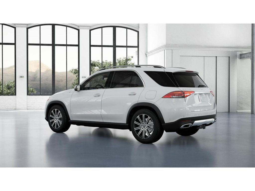 Thumbnail: 2026 Mercedes-Benz GLE - 30