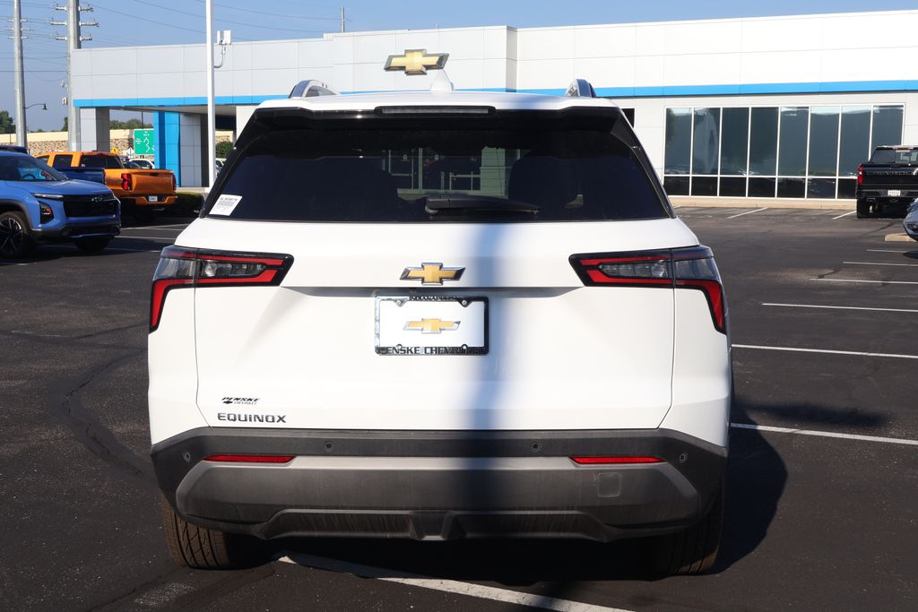 Thumbnail: 2025 Chevrolet Equinox - 6
