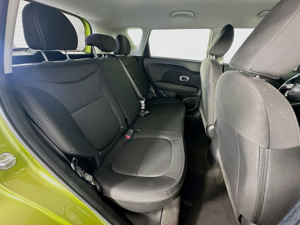 2015 Kia Soul Base 24