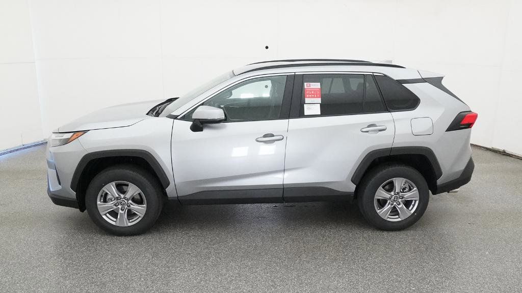 Thumbnail: 2025 Toyota RAV4 - 7