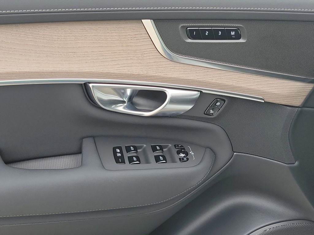 new 2026 Volvo XC90 car, priced at $68,330