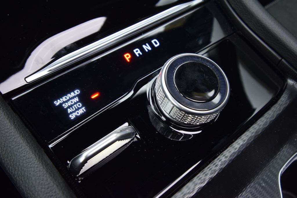 new 2026 Jeep Grand Cherokee car, priced at $40,443