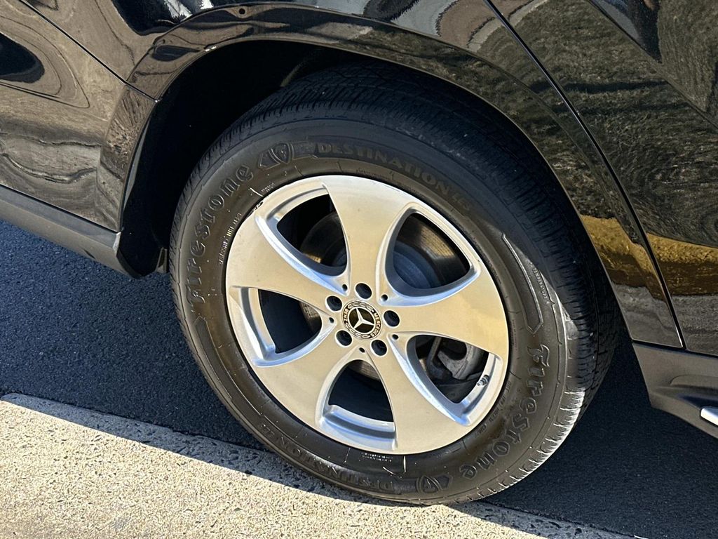 Thumbnail: 2018 Mercedes-Benz GLS - 17