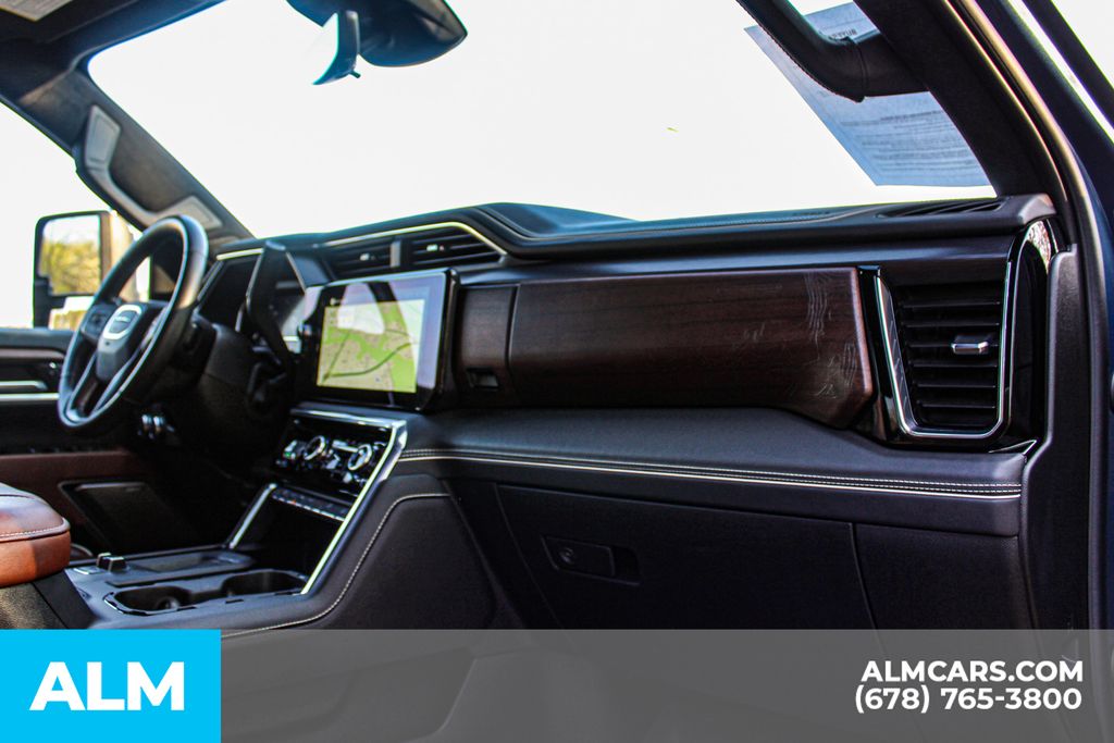 Used 2025 Blue GMC Denali Ultimate image 25