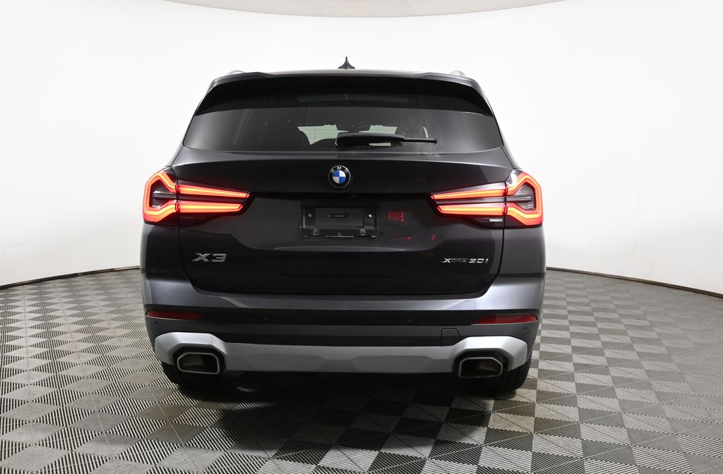Thumbnail: 2024 BMW X3 - 9