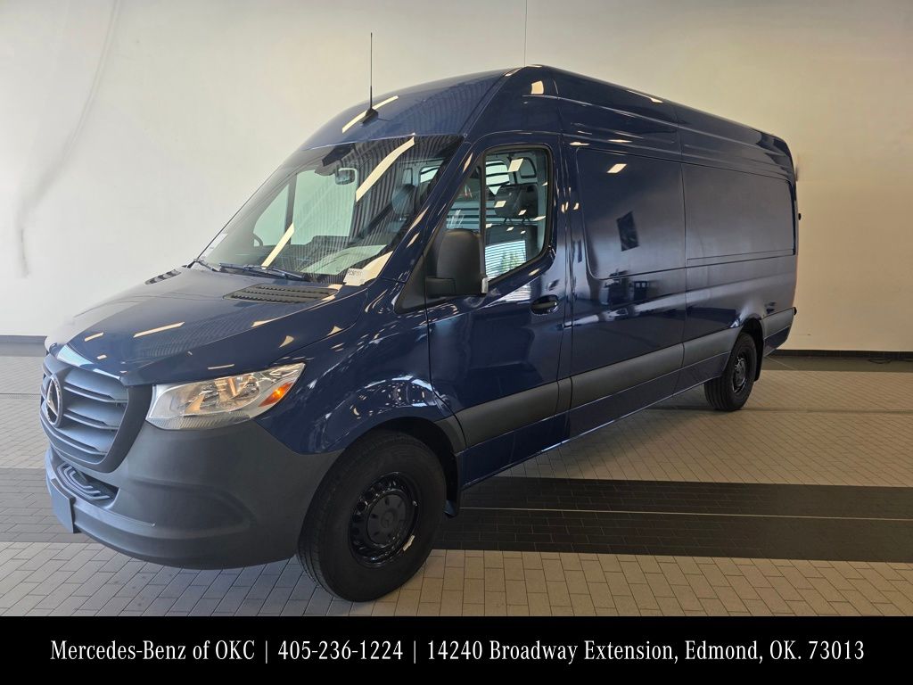 2024 Mercedes-Benz Sprinter 2500 Cargo 144 WB