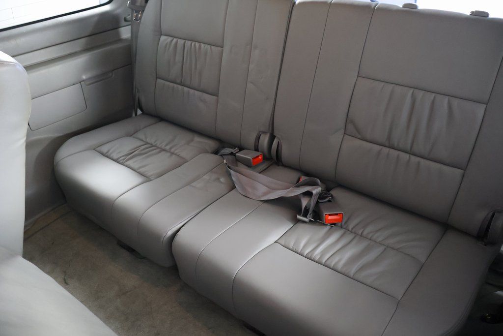 Thumbnail: 2006 Toyota Land Cruiser - 12