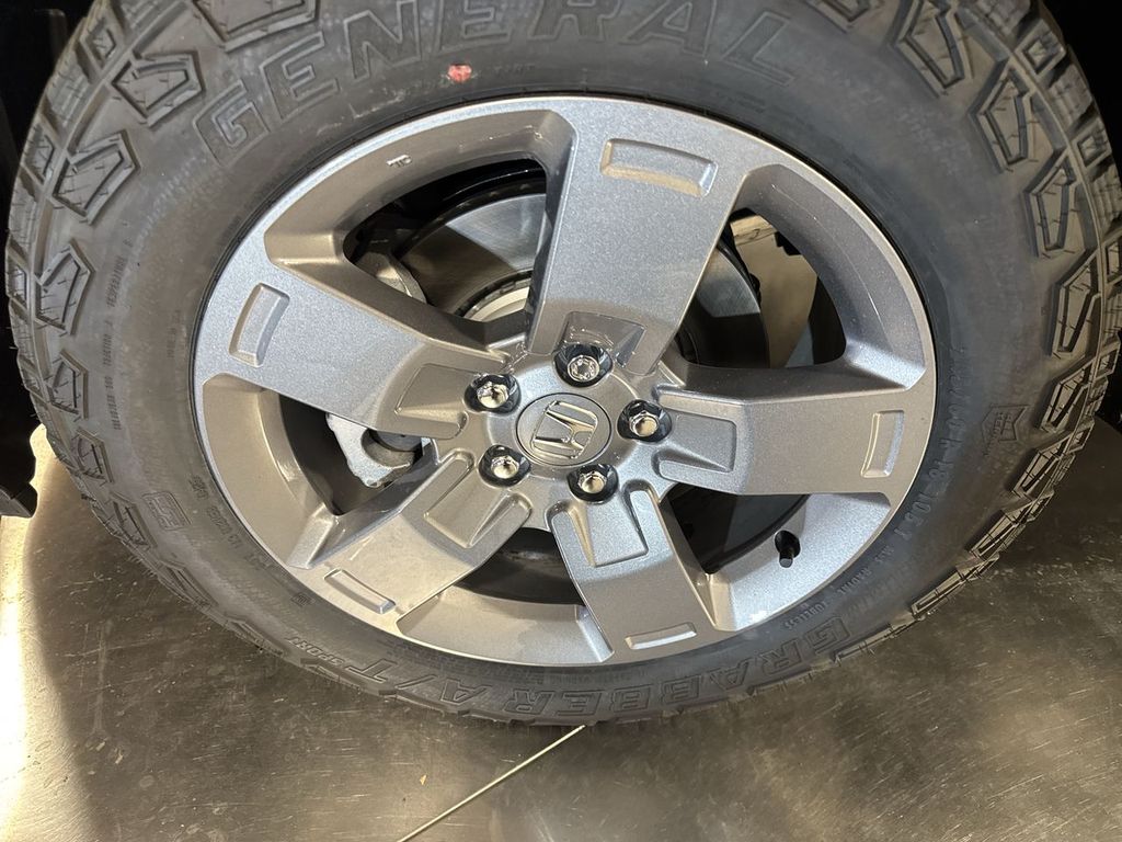 new 2025 Honda Ridgeline car, priced at $47,285